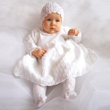 Keresztelő kötött ruha+ sapka