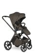 EASYWALKER Kombinált babakocsi Zoey Chestnut Brown + CBX By CYBEX Aton B2 i-Size + bázis